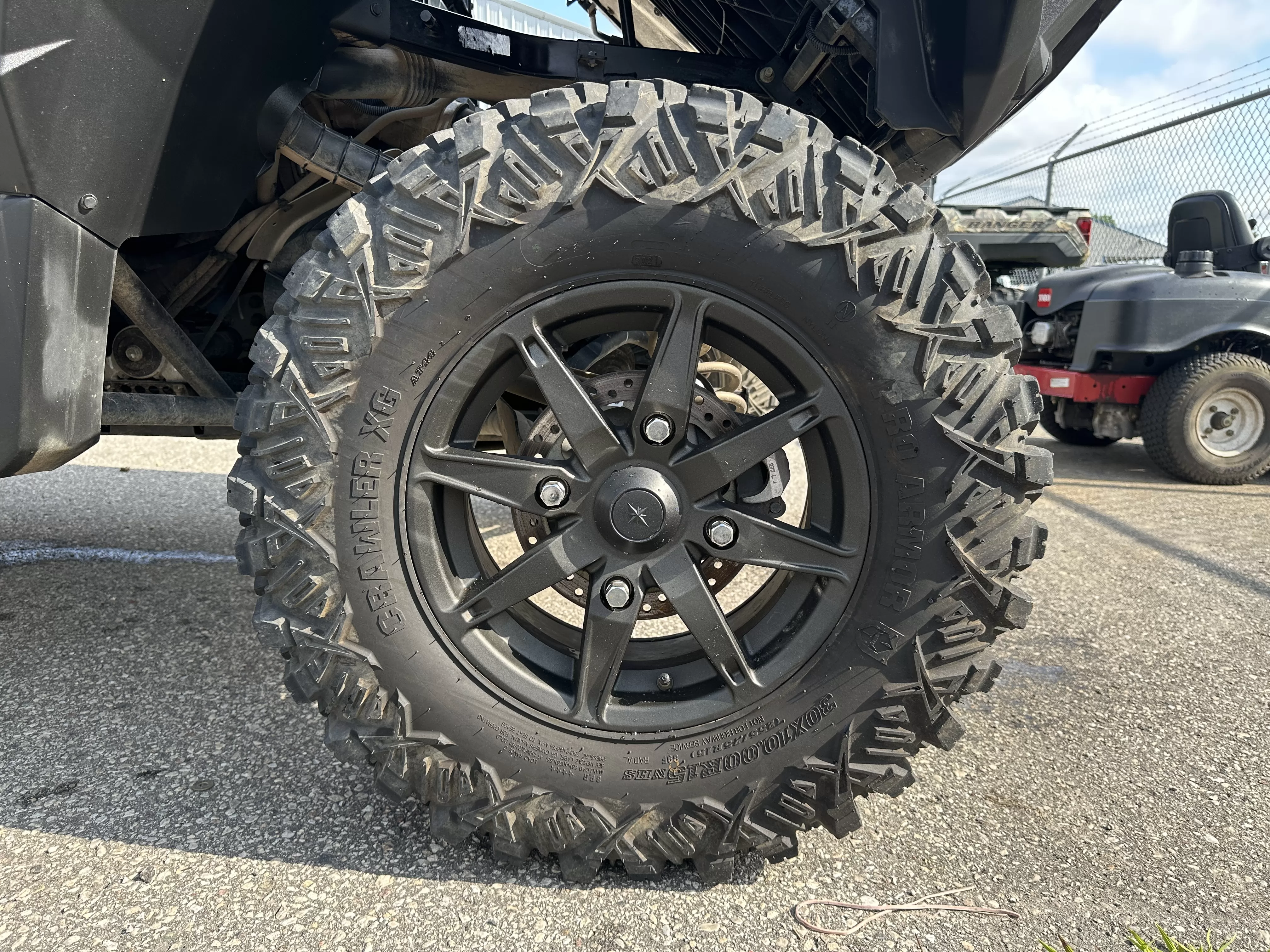 Tire Tread on 2022 Polaris General XP 1000